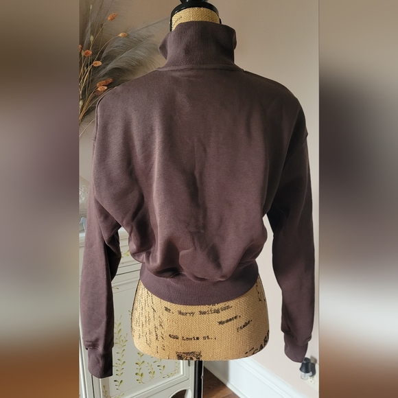 Nike Chocolate Brown Women's Quarter-Zip Top - Picture 2 of 4